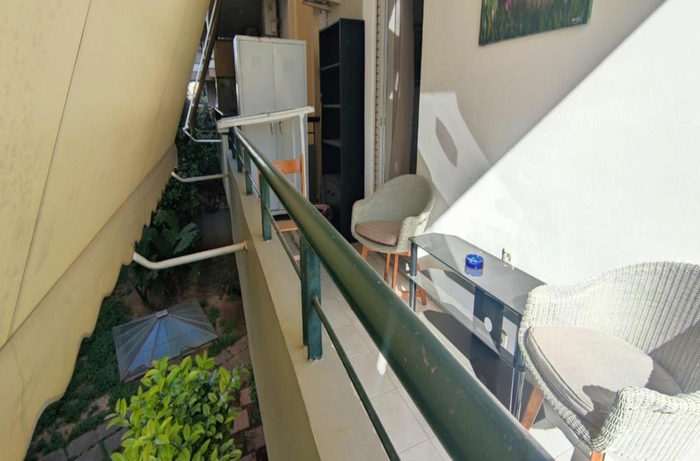 Apartment In A Quiet Location. Atenas Exterior foto